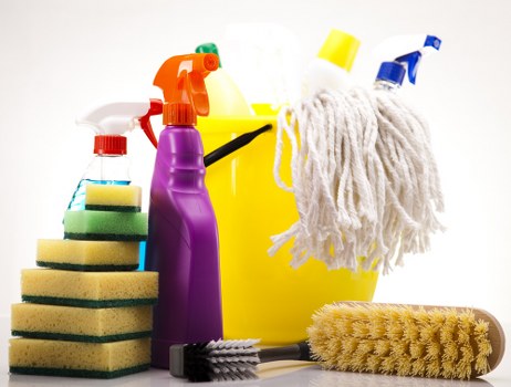 Customer responsibilities and service scope for professional carpet cleaning